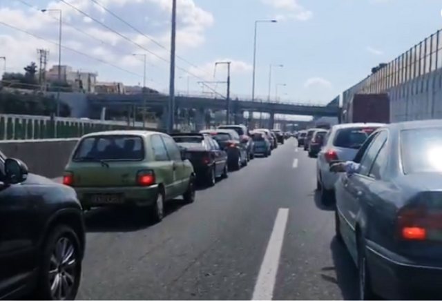 Μέτωπο τριών δημάρχων της ΝΑ Αττικής κατά των ασυνείδητων που εκδράμουν, παρά τις απαγορεύσεις, στα εξοχικά τους! (Βίντεο) 