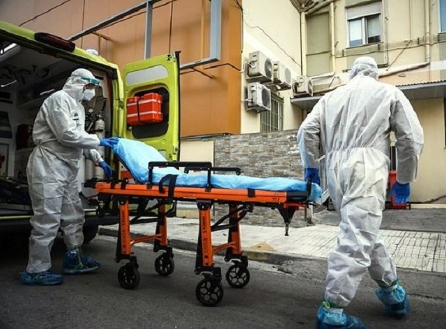 Τρόμος για τις «Κερκόπορτες» του κορωνοϊού – Αγωνία σε κυβέρνηση και επιστήμονες