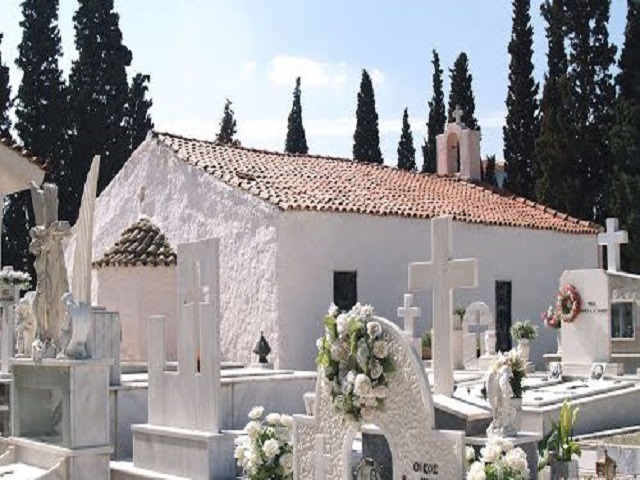 Μια κίνηση στα Καλύβια που αποτελεί παράδειγμα προς μίμηση για όλους τους αυτοδιοικητικούς! 