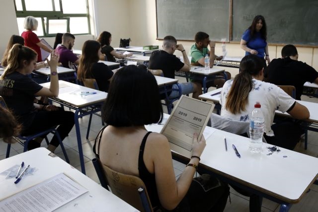 Πανελλαδικές εξετάσεις: θα γίνουν κάποια στιγμή τον Ιούνιο κατά την υπουργό Παιδείας – Όλες οι αλλαγές που ανακοίνωσε !