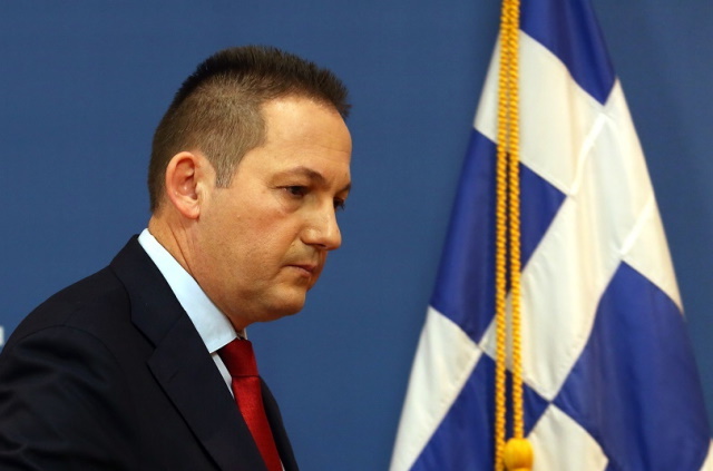 «Αν με έλεγαν Στέλιο Πέτσα θα ανησυχούσα» 