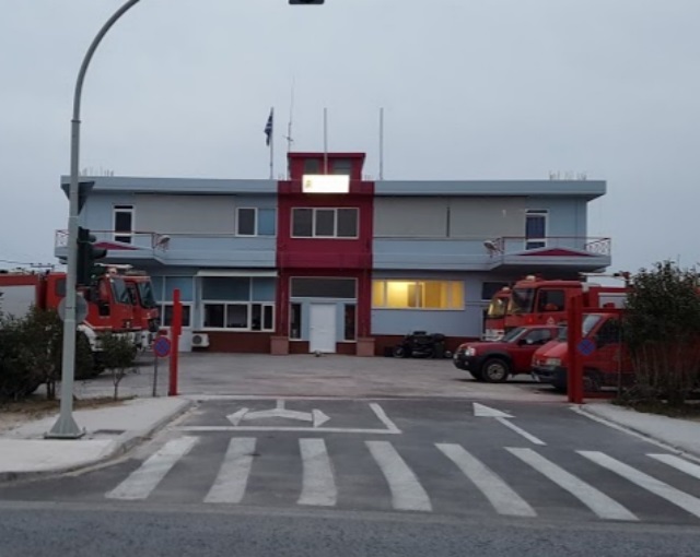 Η... Μύκονος έβαλε λουκέτο στην Πυροσβεστική Κορωπίου λόγω κορωνοιού!