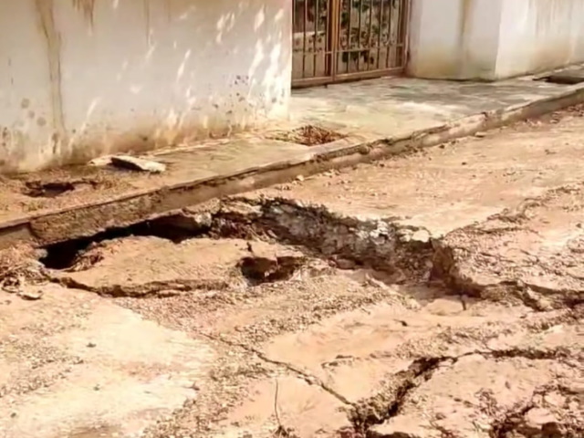 Τραγική η κατάσταση σε δρόμους του Πόρτο Ράφτη μετά τις νεροποντές! (Φωτός & Βίντεο)