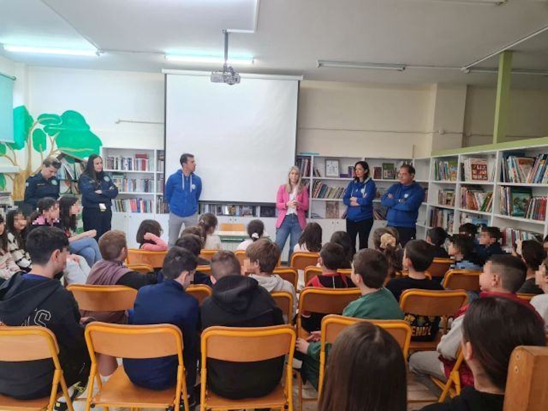 Μαρκόπουλο: Μαθήματα ζωής για τη θάλασσα και το περιβάλλον από το Λιμενικό σε μαθητές του 3ου δημοτικού