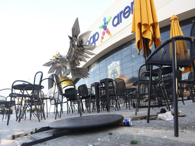 Η δολοφονική δράση των Κροατών χούλιγκανς και οι… εκρήξεις στη Ν. Αγχίαλο