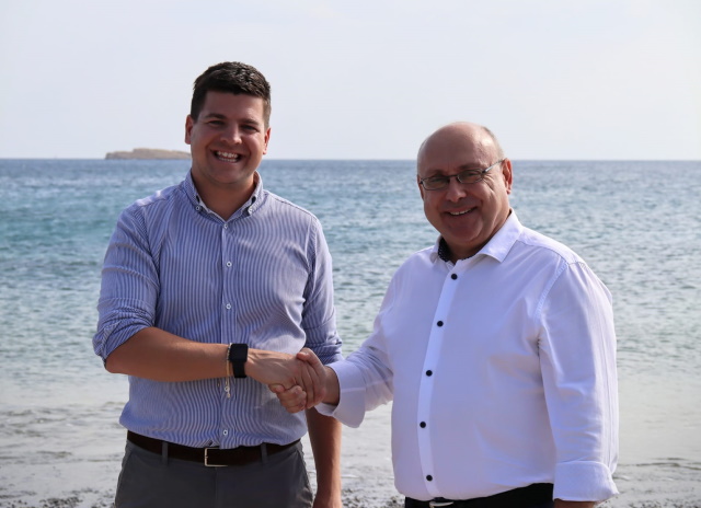 Δήμος Σαρωνικού: Σημαντική συνεργασία Παπαχρήστου – Πετρόπουλου για τις δημοτικές εκλογές του Οκτωβρίου 