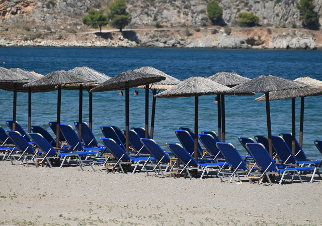 Ανατ. Αττική: Δεύτερη πανελλαδικά σε καταγγελίες για τις παραλίες μέσω του MyCoast