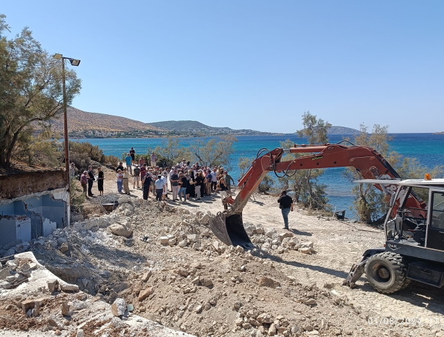 Θεατράκι Λαγονησίου, Κυριακή 4/8 ώρα 11 π.μ.: Πάνδημη συγκέντρωση στον τόπο του… εγκλήματος 