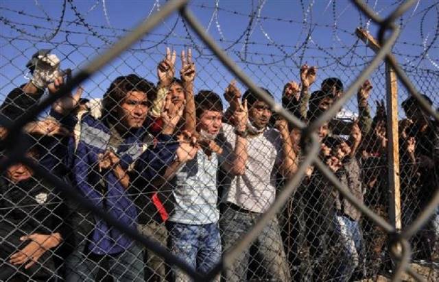 Δήμαρχος της Αν. Αττικής θέλει να διώξει ανήλικους πρόσφυγες από τον δήμο του! 