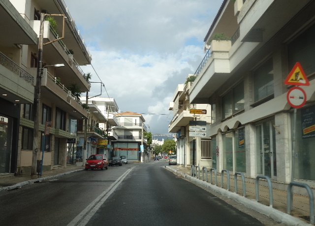 Σκληρό lockdown (πάλι) για να ανοίξουν τα σχολεία (ενδεχομένως)