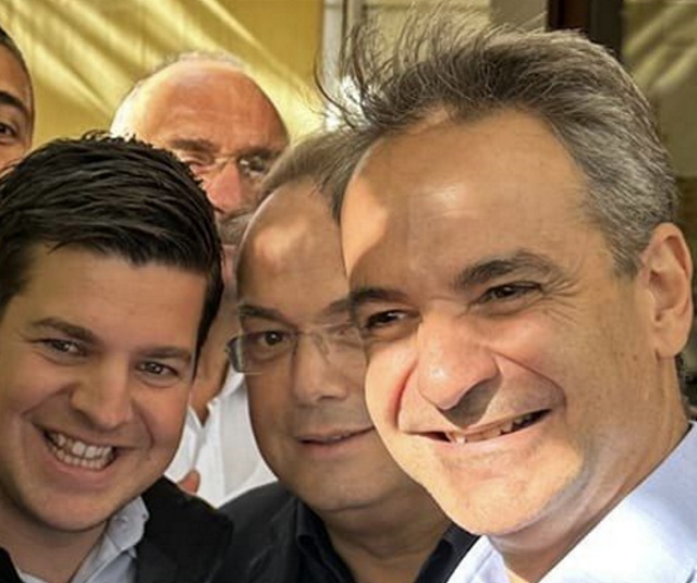 Δημ. Παπαχρήστου (νεοεκλεγείς δήμαρχος Σαρωνικού): Τα σαφή δείγματα εξωστρέφειας και σκληρής δουλειάς (Φωτός) 