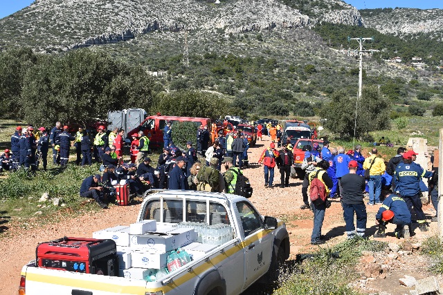 «Εγκέλαδος 2019»: «Δίδαξαν» Πολιτική Προστασία η Πυροσβεστική Κρωπίας και 19 ομάδες εθελοντών δήμων! (Φωτός)