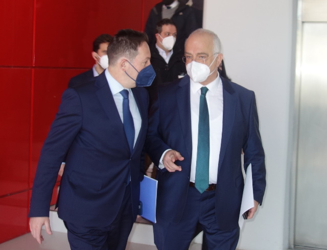 Σύγχρονο ηλεκτροκίνητο στόλο οχημάτων αποκτά ο Δήμος Παλλήνης – Τρίτο έργο από το πρόγραμμα “Αντ. Τρίτσης” (Βίντεο & Φωτός)