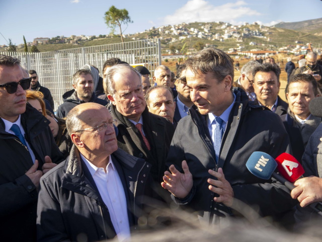 Κυρ. Μητσοτάκης (Νέα Μάκρη): Σε κοινωνικές κατοικίες για πυρόπληκτους τα πολλά χρήματα των Κυπρίων