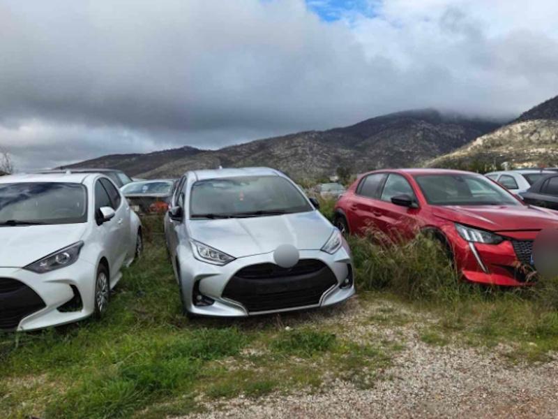 Τα Σπάτα στο επίκεντρο κυκλώματος κλοπών και πλαστών οχημάτων