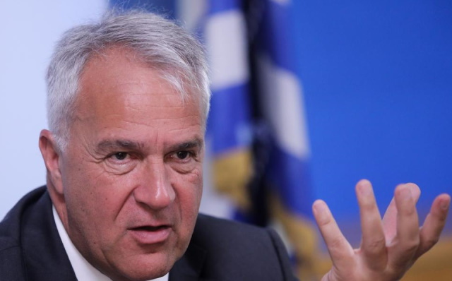 Αναστάτωση στους ΟΤΑ από την πρόθεση Βορίδη να περιορίσει τον διάλογο στα δημοτικά συμβούλια (Συνέντευξη)