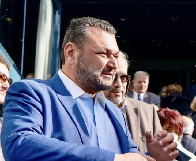Δήμος Σαρωνικού: Απογοήτευση Σωφρόνη από την αναιμική παρουσία πολιτών στην πίτα του συνδυασμού του (Φωτός)