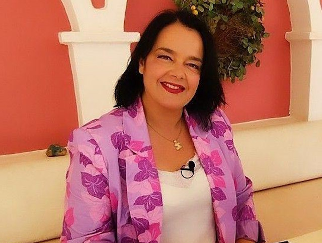 Δήμος Μαρκοπούλου: Αναξιοποίητα κονδύλια για τα σχολεία καταγγέλλει η Ζωή Γιαννάκη