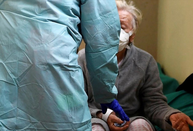 Υπουργείο Προστασίας του Πολίτη: Έξαρση κρουσμάτων σε δομές φιλοξενίας ηλικιωμένων της ΝΑ Αττικής