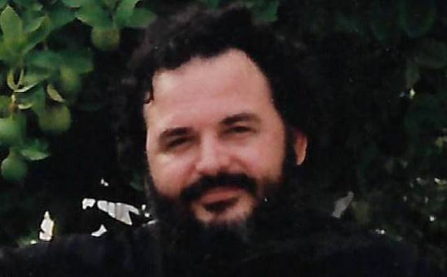 Έφυγε από τη ζωή ο παπά Γιάννης Ζαρμπής 