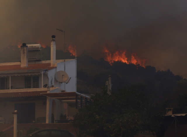 Εμπρησμός η φωτιά σε Κίτσι – Λαμπρικά αναφέρει ο υπουργός Βασ. Κικίλιας – Υπάρχει οπτικό υλικό!