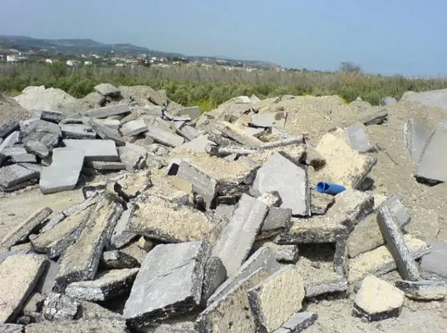 Τι προβλέπει ο νέος περιβαλλοντικός νόμος για διαχείριση αποβλήτων και μπάζα! 