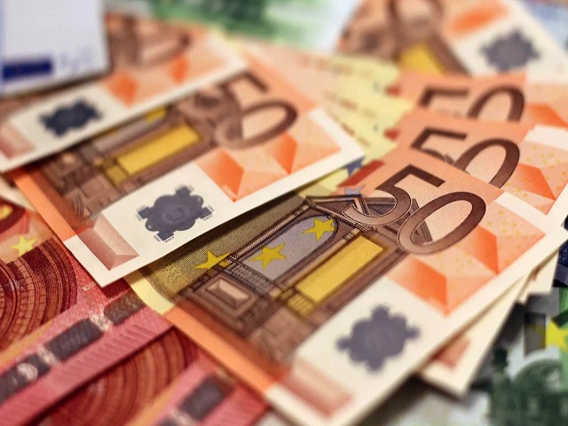 Πώς κατανέμεται έκτακτη βοήθεια 2,6 εκατομμύρια ευρώ στους 13 δήμους της Ανατ. Αττικής!