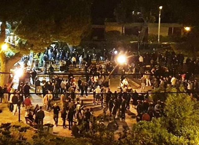 Τα υπαίθρια πάρτι «αρέσουν» στον κορωνοϊό επισημαίνει ο καθηγητής Ιατρικής Αθηνών, Γκίκας Μαγιορκίνης!