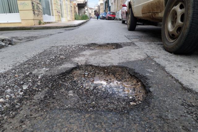 Περίεργη αδιαφορία της Περιφέρειας για χρηματοδότηση έργων σε Μαρκόπουλο και Πόρτο Ράφτη! 