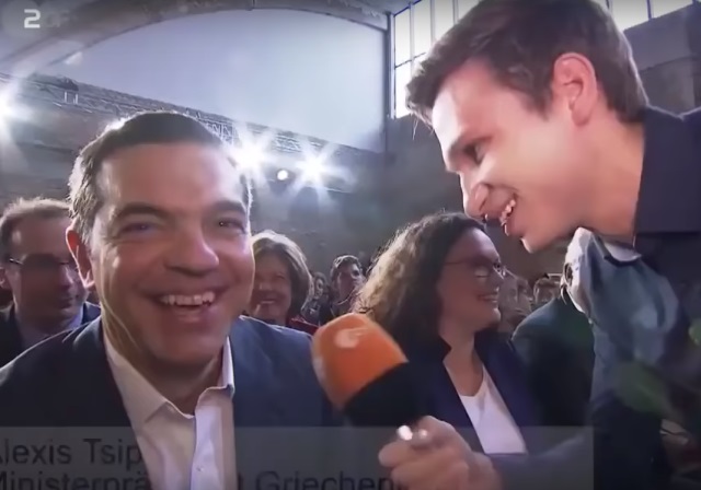 Αήθης απρέπεια σε βάρος της Ελλάδας από Γερμανό δημοσιογράφο με τον Έλληνα πρωθυπουργό να γελά αμήχανα! (Βίντεο)