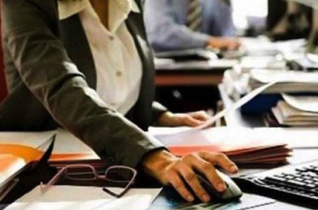 Έτσι θα λειτουργήσουν δημόσιο και αυτοδιοίκηση τις ημέρες του απαγορευτικού 