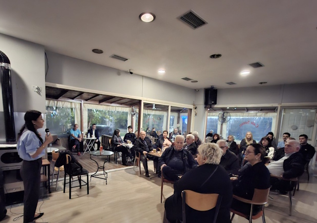 Αχαρνές: Ανοιχτή συζήτηση Λατινοπούλου με πολίτες για υποδομές, ασφάλεια και αξίες