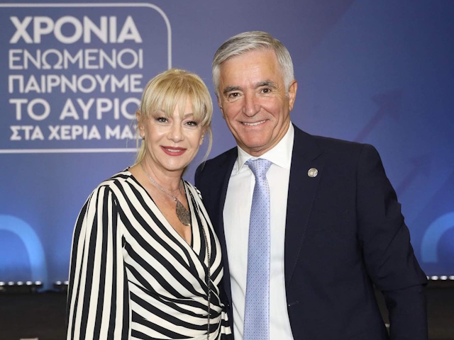 Η μάχη, η αγάπη, η νίκη: Το δημόσιο «ευχαριστώ» του δημάρχου Παιανίας, Ισίδωρου Μάδη στη Μαρία του 