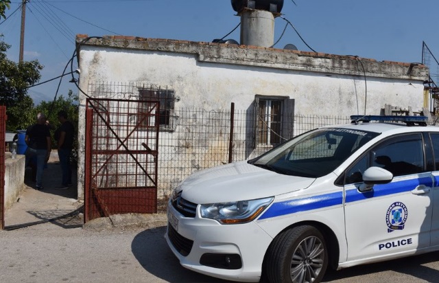 Πόρτο Ράφτη: Το μυστήριο με τον «θησαυρό» σε τενεκέδες