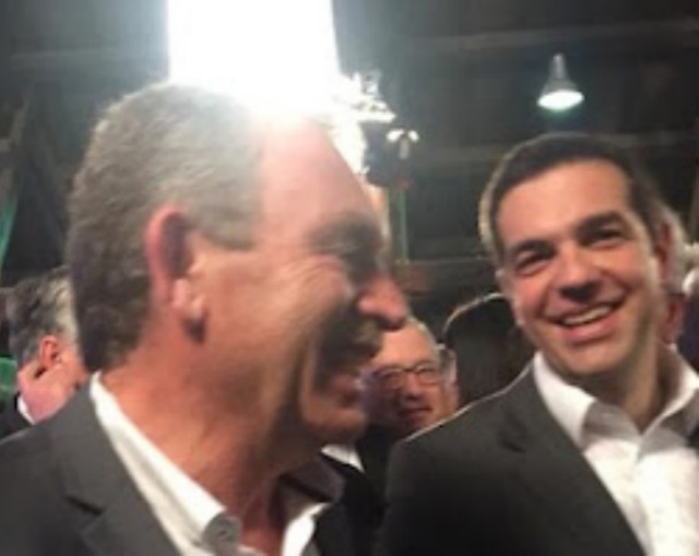 Ο Πέτρος Φιλίππου και η... μικρή Κουμουνδούρου του Δήμου Σαρωνικού!