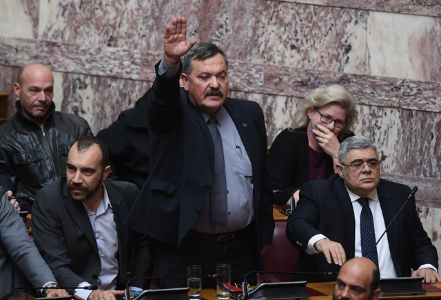 Σε ποιες περιοχές της Ανατ. Αττικής ερευνά η ΕΛΑΣ για την ανεύρεση του φυγόποινου υπαρχηγού της ΧΑ, Χρ. Παππά
