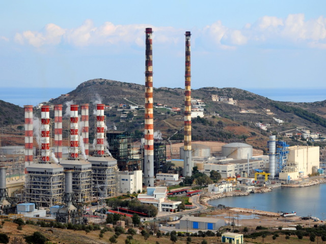 Η λειψυδρία «φέρνει» εργοστάσια αφαλάτωσης σε Λαύριο και Μαραθώνα 