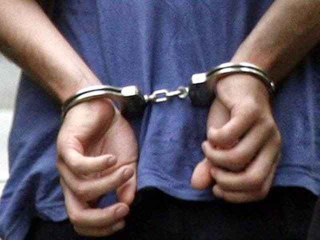 Συνελήφθη ένας από τους πιο επικίνδυνους Αλβανούς κακοποιούς στο κρησφύγετό του στα Καλύβια!