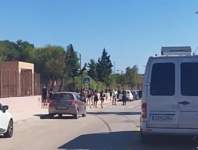 Δύο οι συλλήψεις για την αιματηρή συμπλοκή μπροστά στο ΕΠΑΛ Λαυρίου