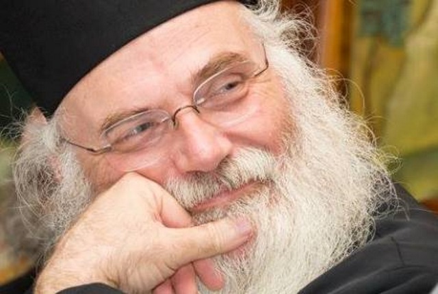 Υπόθεση πατέρα Σταύρου: Θύμα ύποπτων κύκλων η Ιερά Μητρόπολη Μεσογαίας και Λαυρεωτικής;