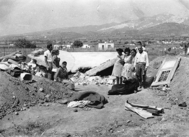 Η ιστορία της αυθαίρετης δόμησης στην Ανατολική Αττική σε μια φωτογραφία! 