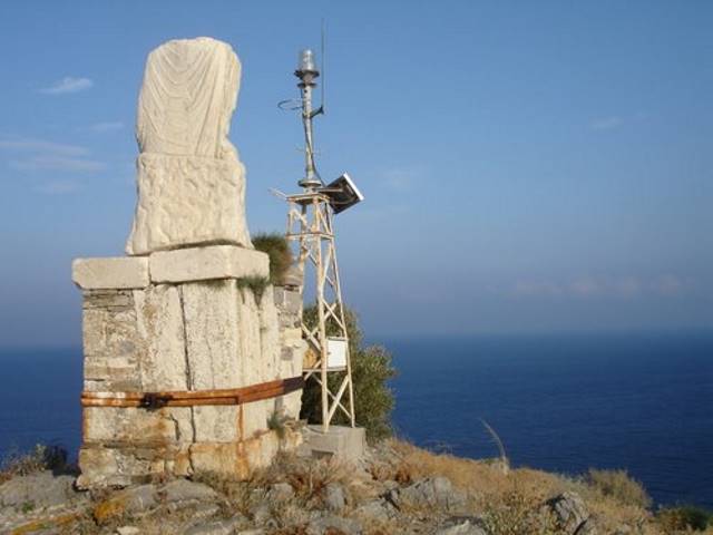 Η επιστημονική αλήθεια και ο μύθος για τη μαρμαρωμένη πεντάμορφη στη νήσο Ράφτη ή Κορώνη του Πόρτο Ράφτη (Βίντεο) 