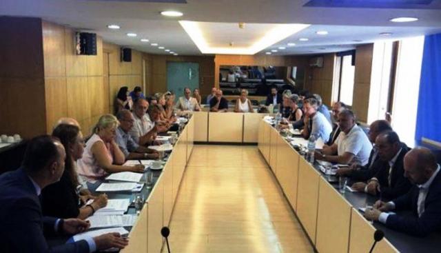 Ανύπαρκτη η ΑΜΚΕ για το Μάτι παρά τις κυβερνητικές εξαγγελίες – Εκτεθειμένα τα μέλη της στον ίδιο τον πρωθυπουργό! 