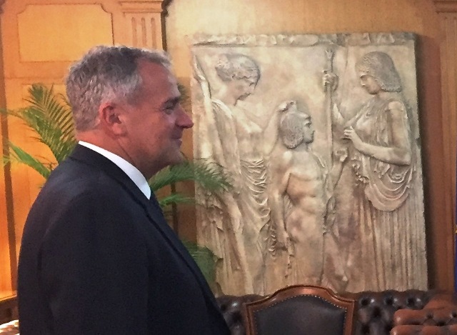 Ο άνθρωπος Βορίδης κόντρα στην αντιπολίτευση της… βασιλόπιτας! 