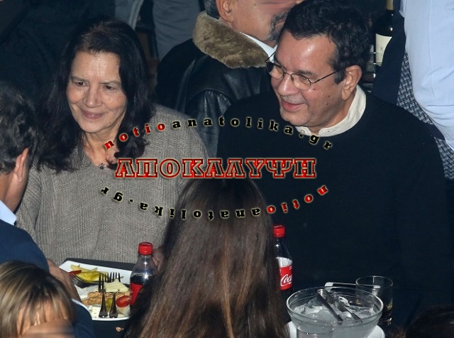Θύματα κλοπής ο Σταμάτης Σπανουδάκης και η σύζυγός του μέσα στο σπίτι τους στον Καρελλά Κορωπίου! 