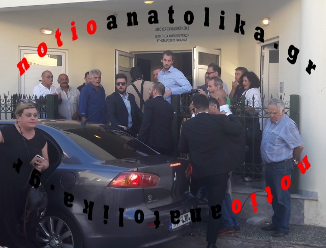 Οι Παιανιώτες γύρισαν την πλάτη στην κυβερνητική φιέστα με Τζανακόπουλο και στα ακραία στοιχεία που διαμαρτύρονταν! (Βίντεο & Φωτός)
