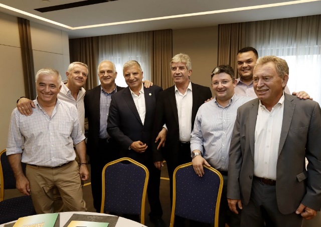 Τί είπε ο Γ. Πατούλης με τους δημάρχους της Αττικής – Σκουπίδια και πολιτική προστασία θα συζητηθούν τον Ιούλιο!