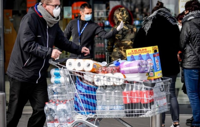 Επιδρομές και στα σούπερ μάρκετ της Ανατ. Αττικής: Τετραπλάσιος ο τζίρος σε συγκεκριμένα προϊόντα! (Φωτός)