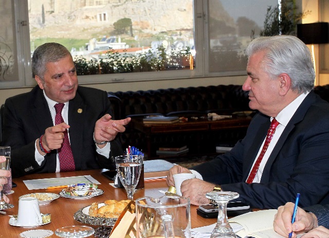 Τα είπαν για πολλά και αναλυτικά Πατούλης – Λουκάς!