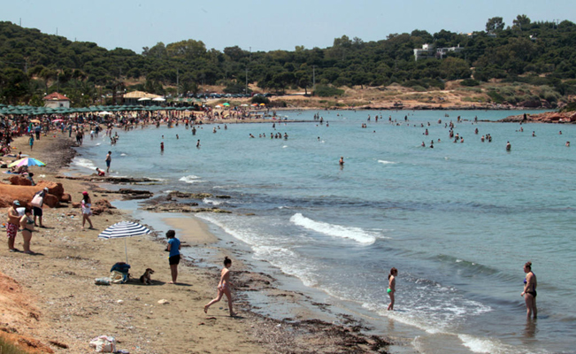 Μεγάλο Καβούρι: Εξαφάνισαν τη μεσαία καντίνα λόγω αρχαίων (ΦΩΤΟ)